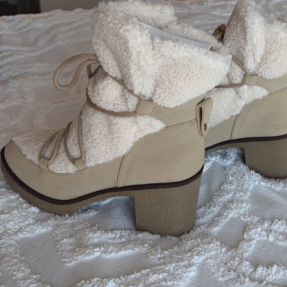 NWT MIA Faux-Shearling Block Heel Ankle Boots sz 9M - Picture 4 of 8